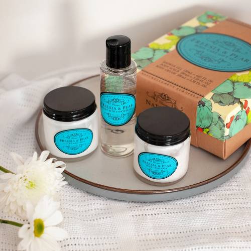 Freesia gift set