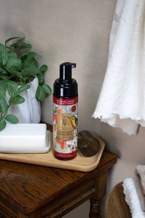 Anniversary Gardener’s Grapefruit Foaming Hand and Body Wash